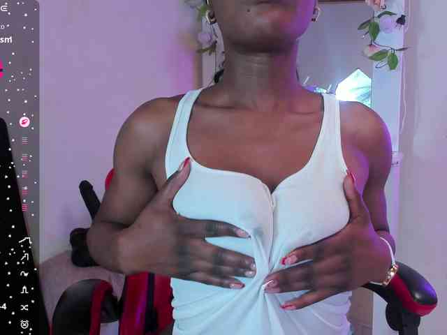anisha-zambrano webcam