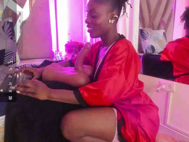 anisha-zambrano webcam