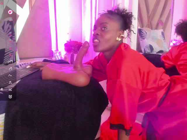 anisha-zambrano webcam