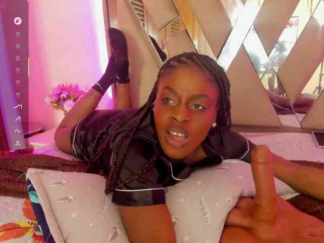 anisha-zambrano webcam