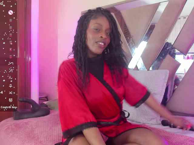 anisha-zambrano webcam