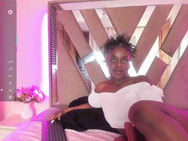 anisha-zambrano webcam