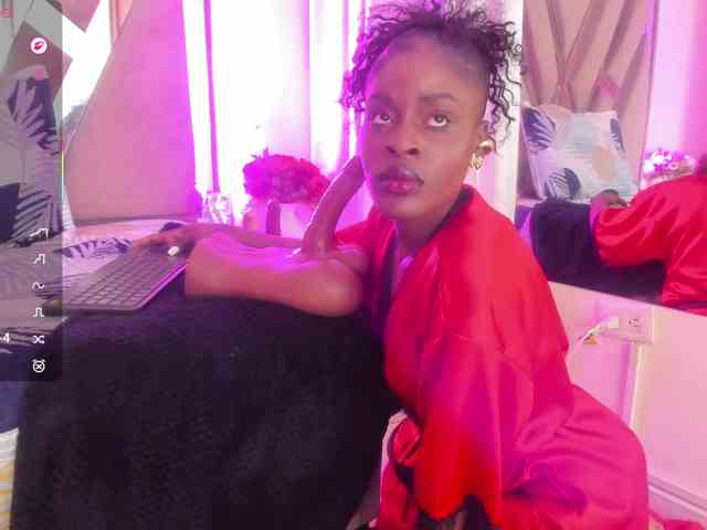 anisha-zambrano webcam