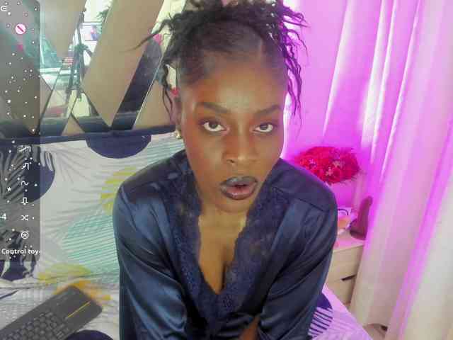 anisha-zambrano Live Webcam on BongaCams