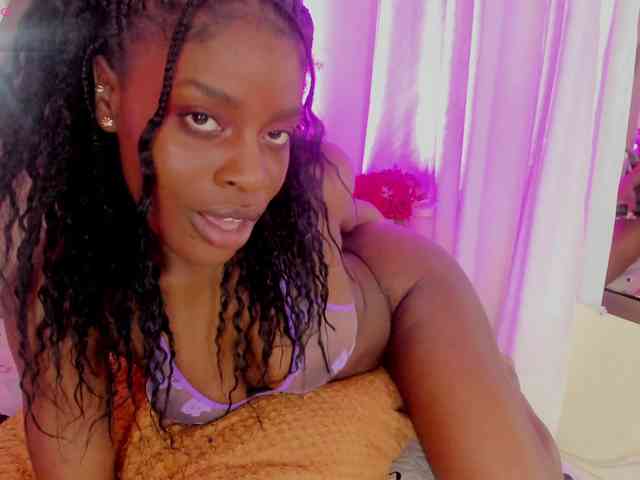 anisha-zambrano webcam
