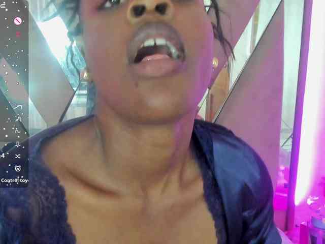 anisha-zambrano Live Webcam on BongaCams