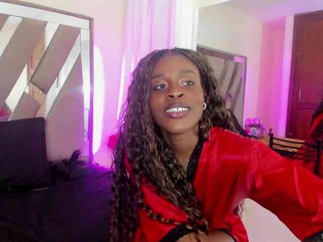 anisha-zambrano webcam