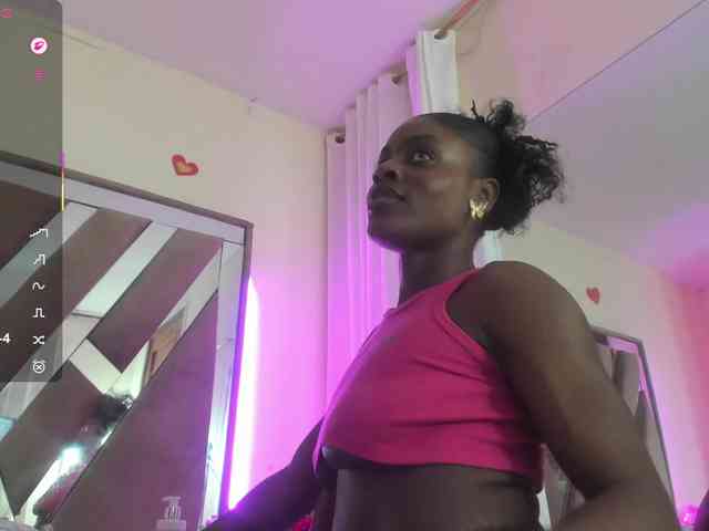 anisha-zambrano webcam