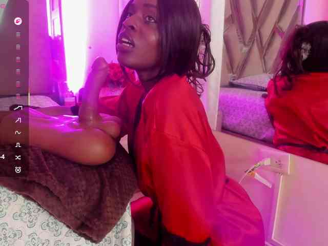 anisha-zambrano webcam