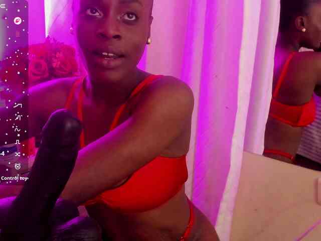 anisha-zambrano webcam