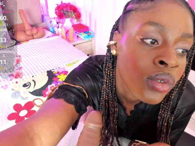 anisha-zambrano webcam