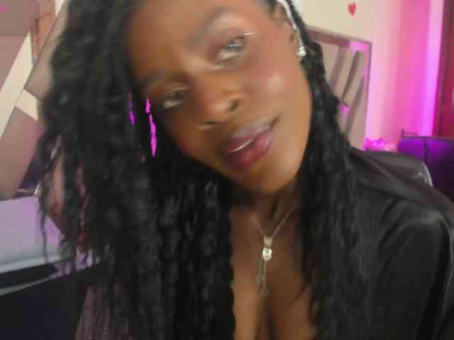 anisha-zambrano webcam