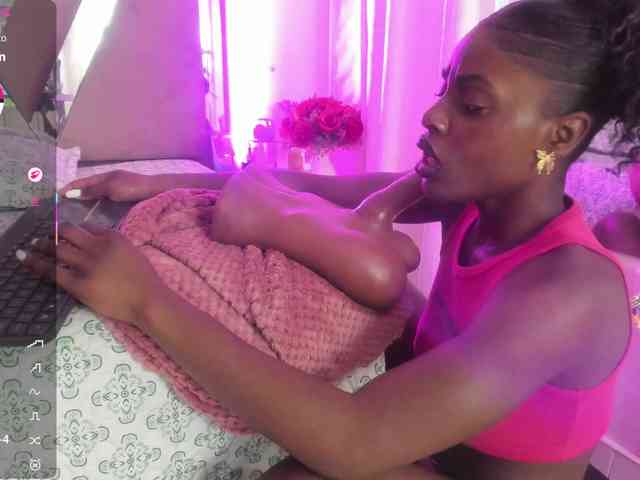 anisha-zambrano webcam