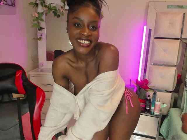 anisha-zambrano webcam