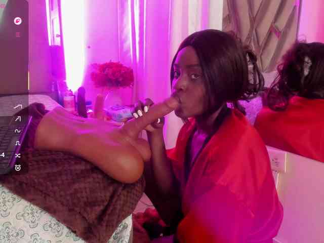 anisha-zambrano webcam