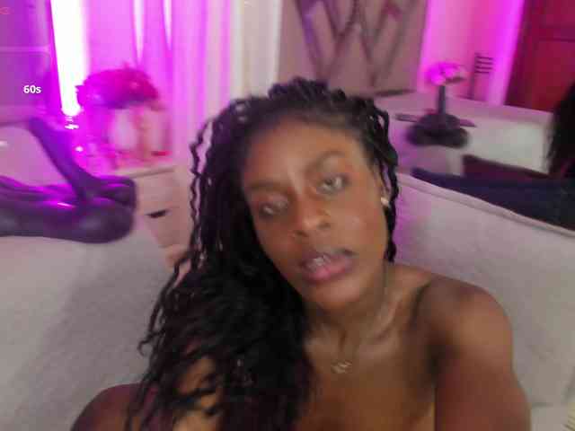 anisha-zambrano webcam