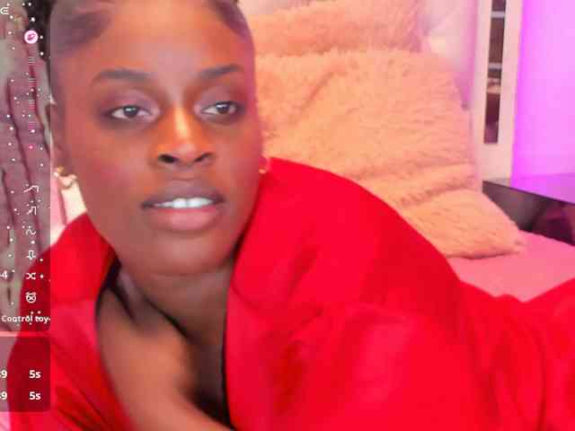 anisha-zambrano webcam