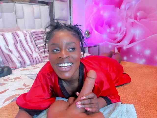 anisha-zambrano webcam