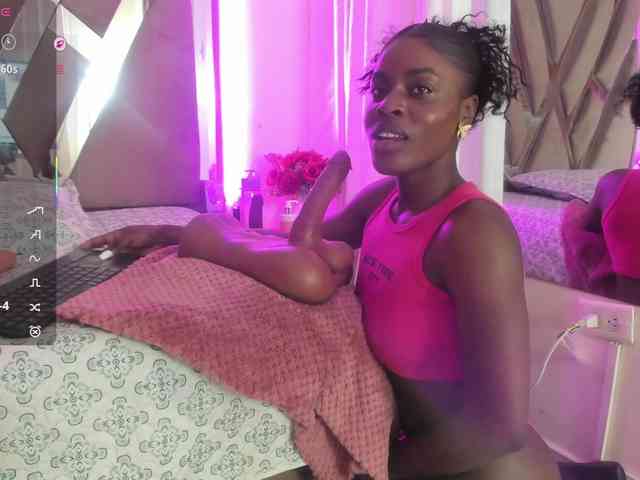 anisha-zambrano webcam