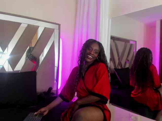anisha-zambrano webcam