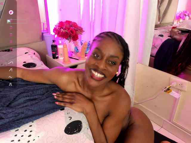 anisha-zambrano webcam