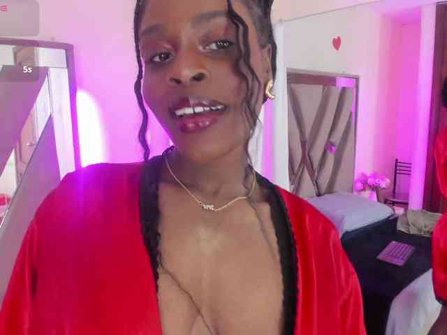 anisha-zambrano webcam