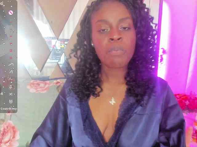anisha-zambrano webcam