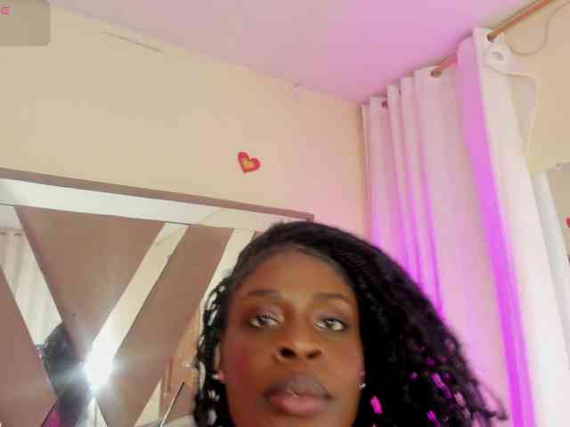 anisha-zambrano webcam