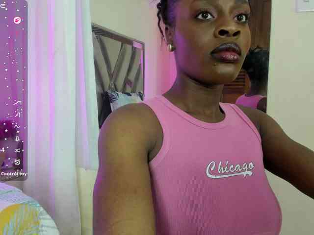 anisha-zambrano webcam