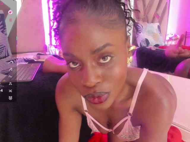 anisha-zambrano webcam