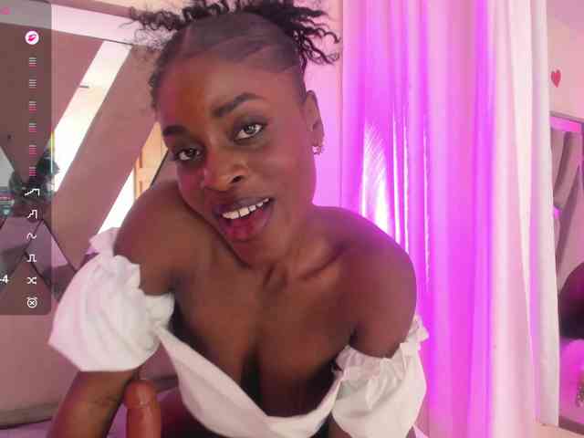 anisha-zambrano webcam