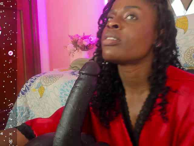 anisha-zambrano webcam