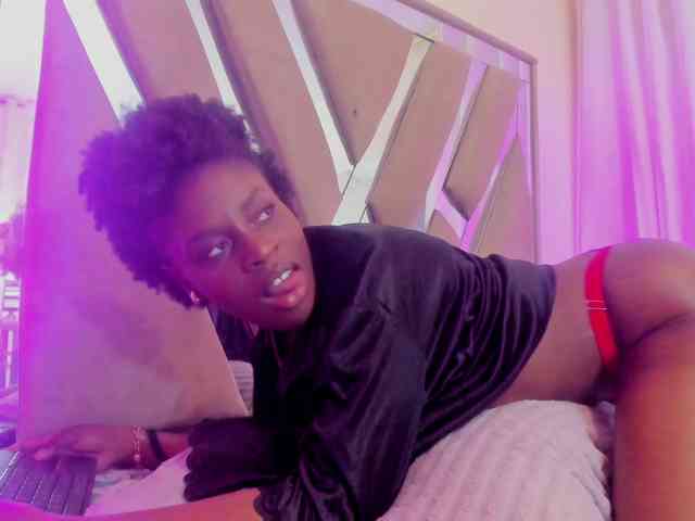 anisha-zambrano Live Webcam on BongaCams