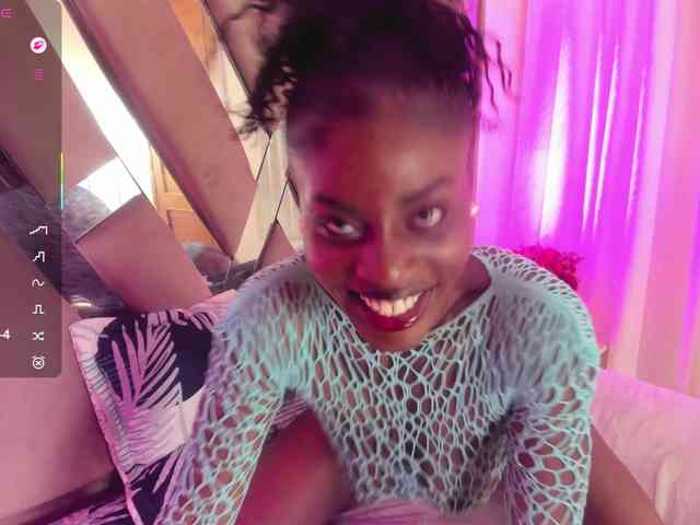 anisha-zambrano webcam