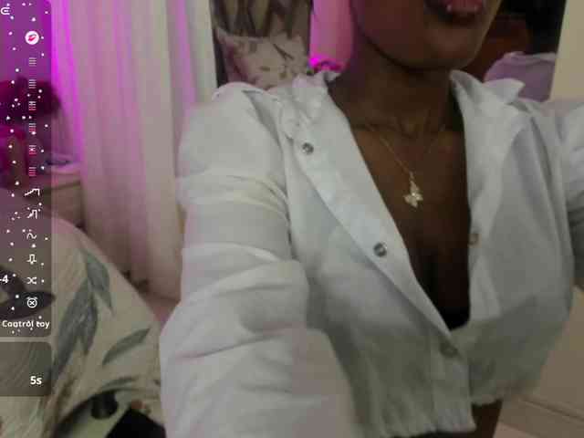 Modelo: anisha-zambrano