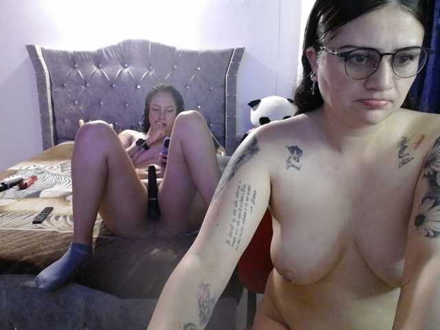 CandyYhoney29 live cam on BongaCams