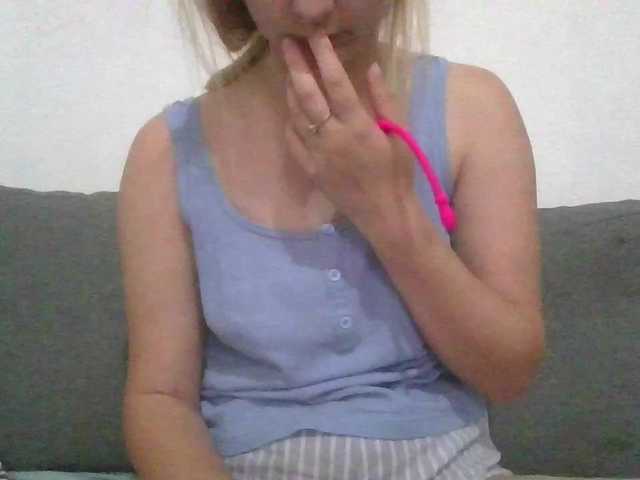 irenne18 live sex