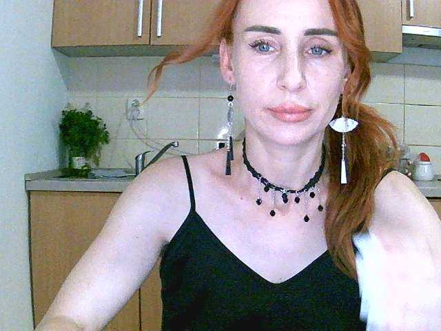 OlixcLaSewx live cam on BongaCams