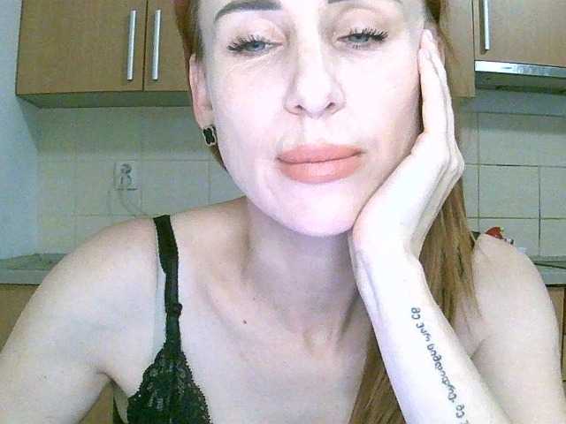 OlixcLaSewx live webcam show
