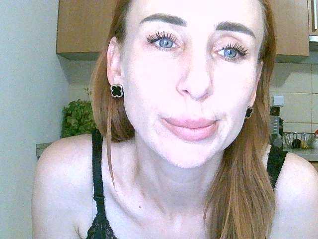 OlixcLaSewx live webcam show