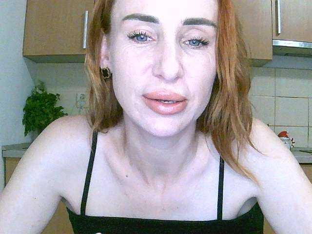 OlixcLaSewx live cam on BongaCams