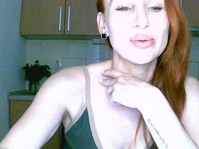 OlixcLaSewx live cam on BongaCams