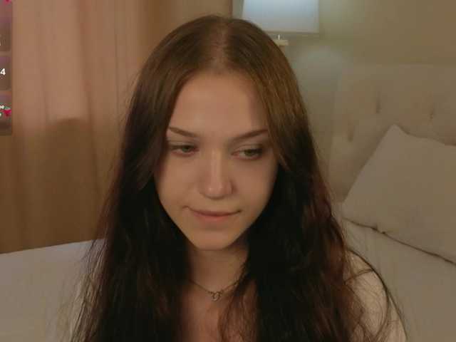 esenue live cam on BongaCams