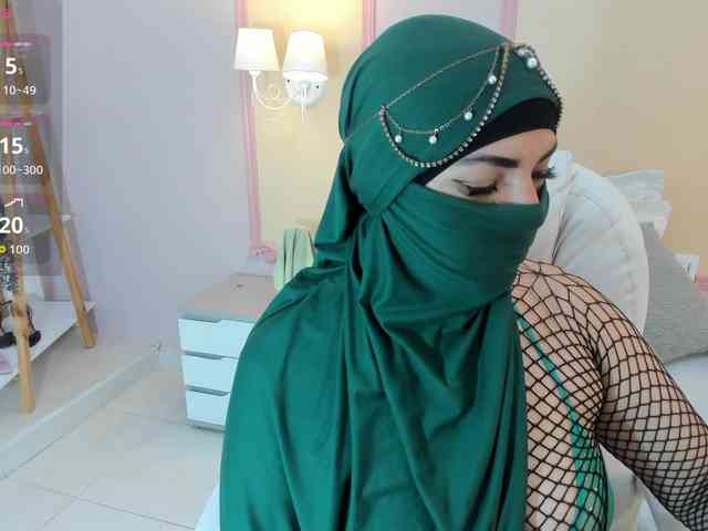 naylaa- webcam