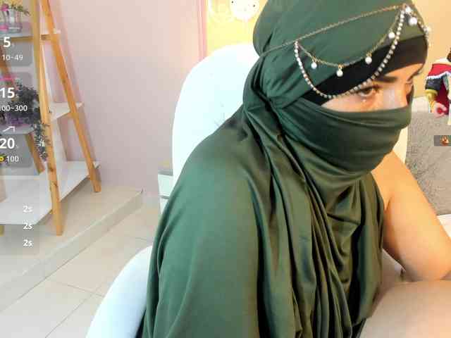 naylaa- webcam