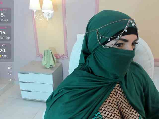 naylaa- webcam