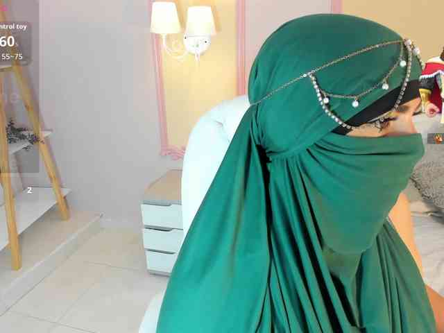naylaa- webcam