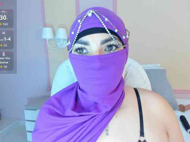 naylaa- webcam