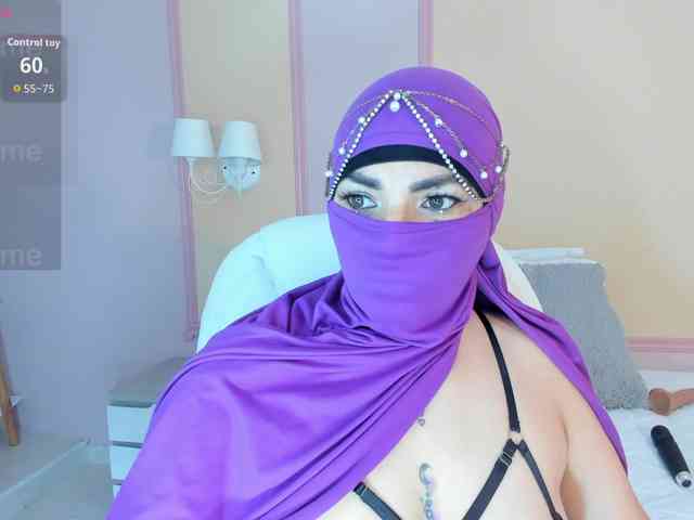 naylaa- webcam