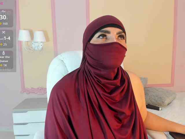 naylaa- webcam